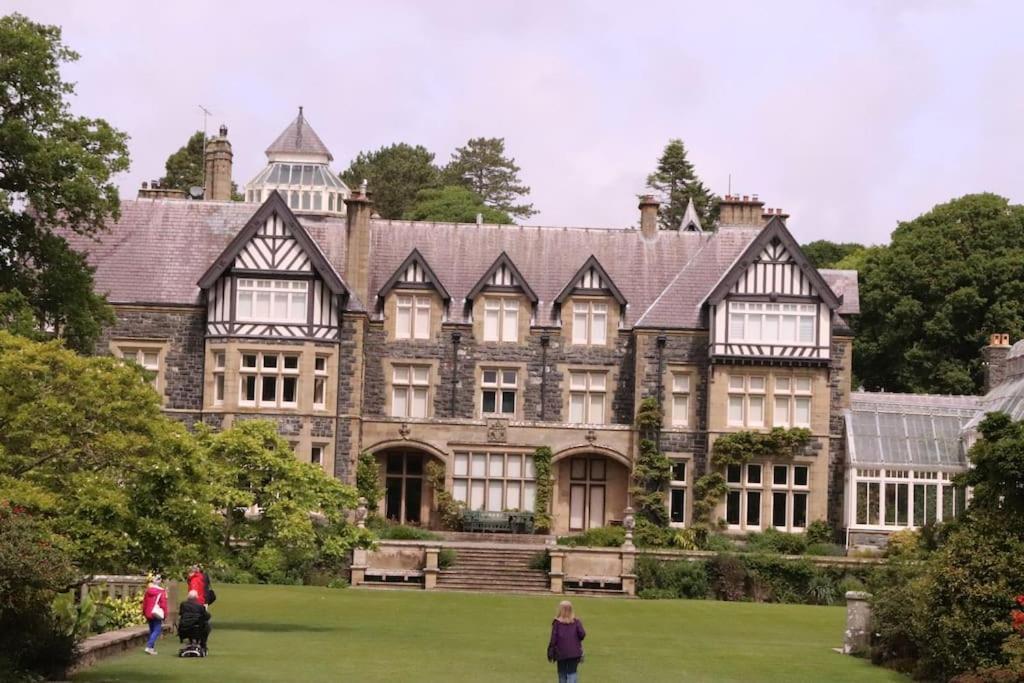 Garn Lodge ニュータウン エクステリア 写真