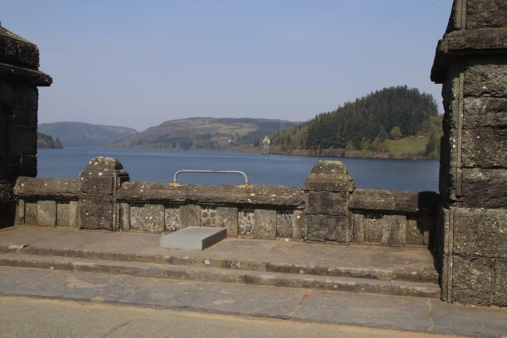 Garn Lodge ニュータウン エクステリア 写真