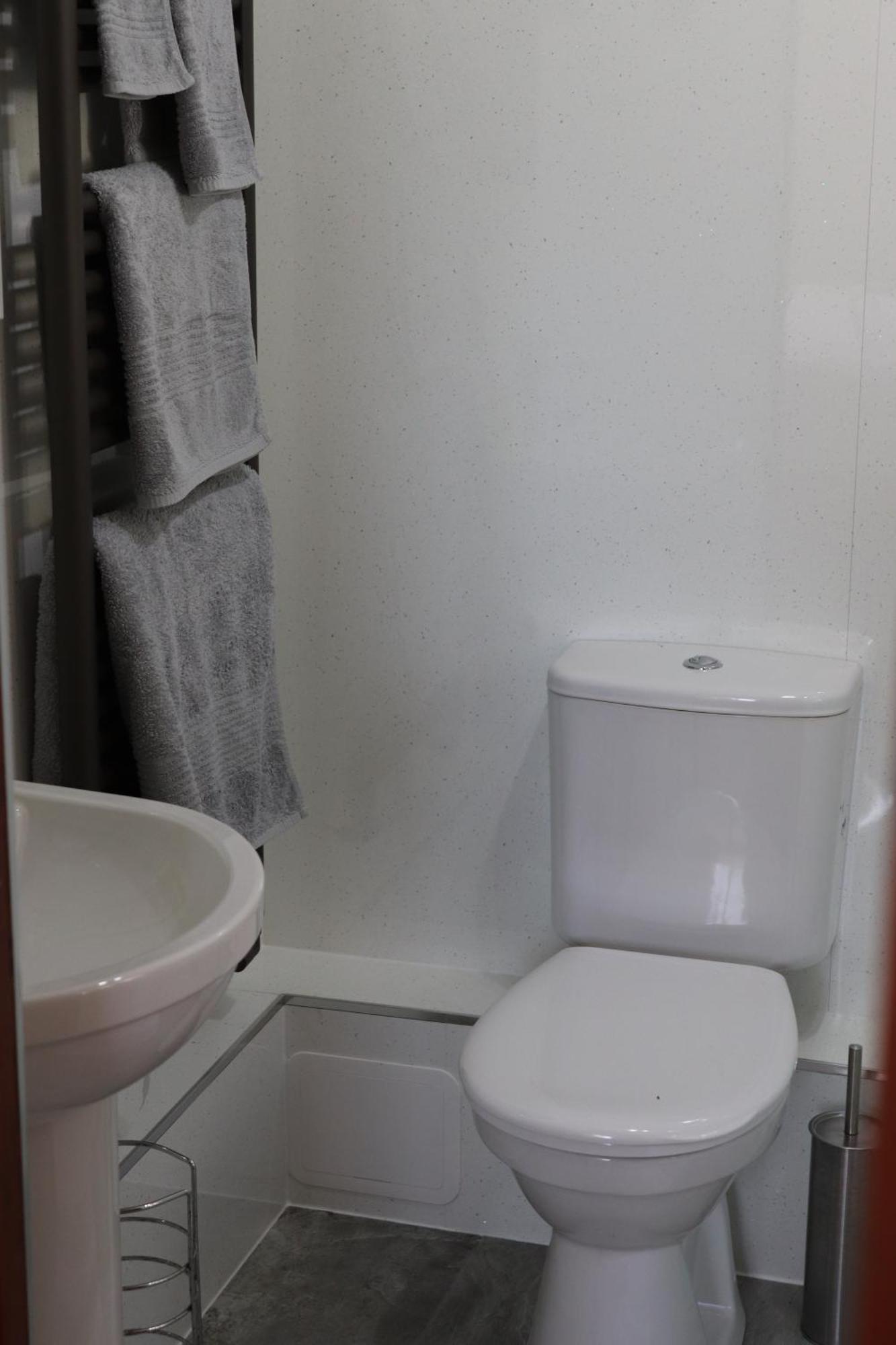 Garn Lodge ニュータウン エクステリア 写真
